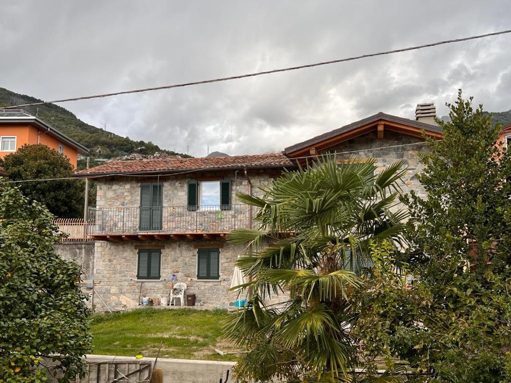 Casa Elena Apartment Consiglio di Rumo ภายนอก รูปภาพ