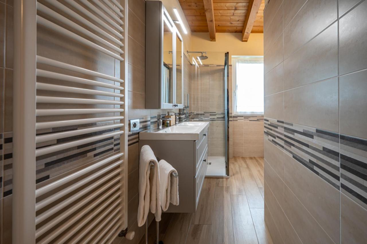 Casa Elena Apartment Consiglio di Rumo ภายนอก รูปภาพ