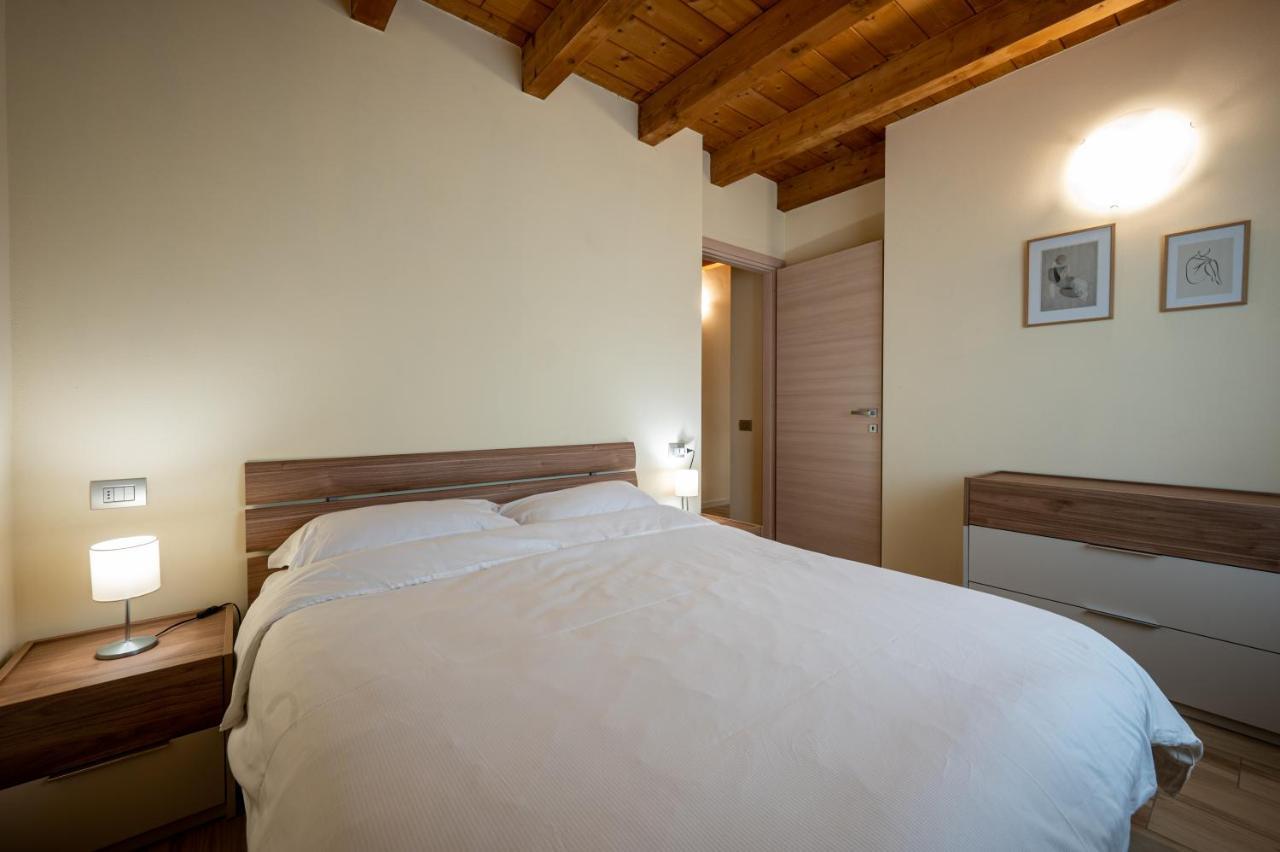 Casa Elena Apartment Consiglio di Rumo ภายนอก รูปภาพ