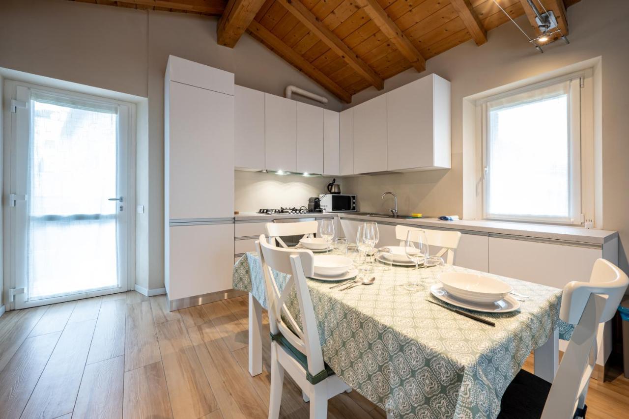 Casa Elena Apartment Consiglio di Rumo ภายนอก รูปภาพ