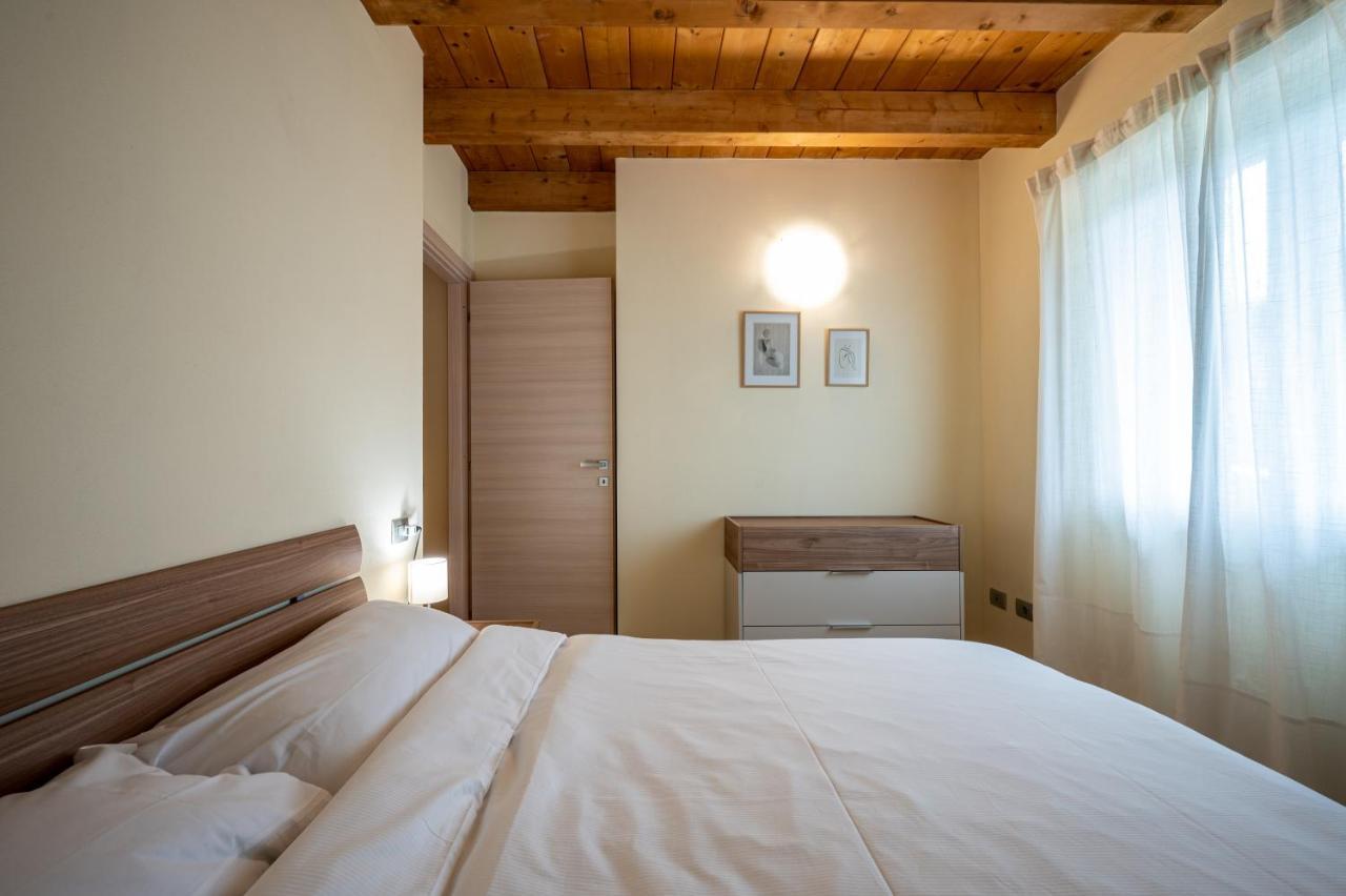Casa Elena Apartment Consiglio di Rumo ภายนอก รูปภาพ
