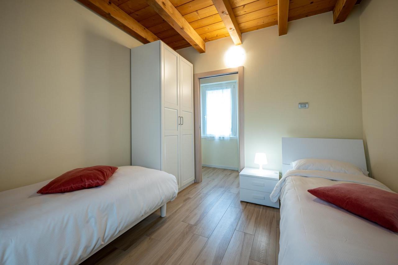 Casa Elena Apartment Consiglio di Rumo ภายนอก รูปภาพ