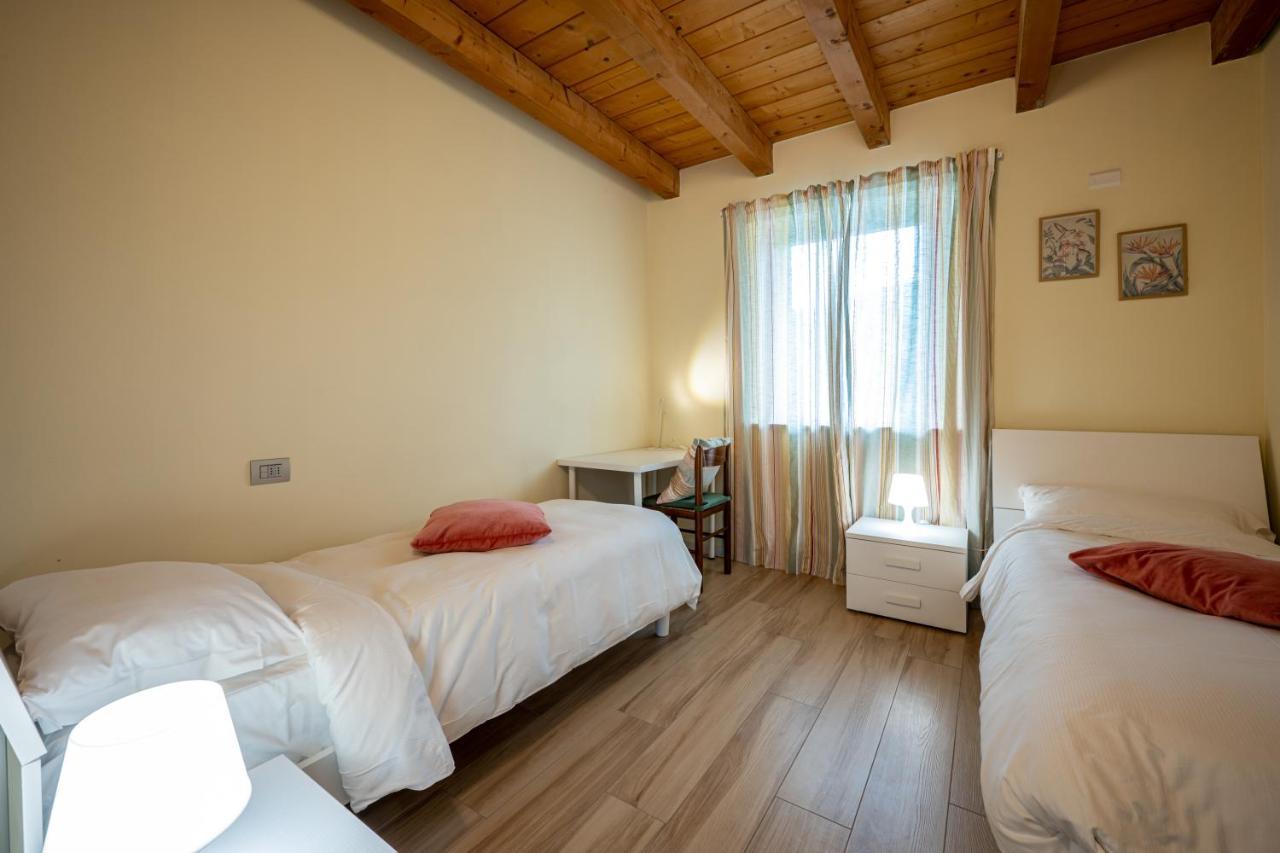 Casa Elena Apartment Consiglio di Rumo ภายนอก รูปภาพ