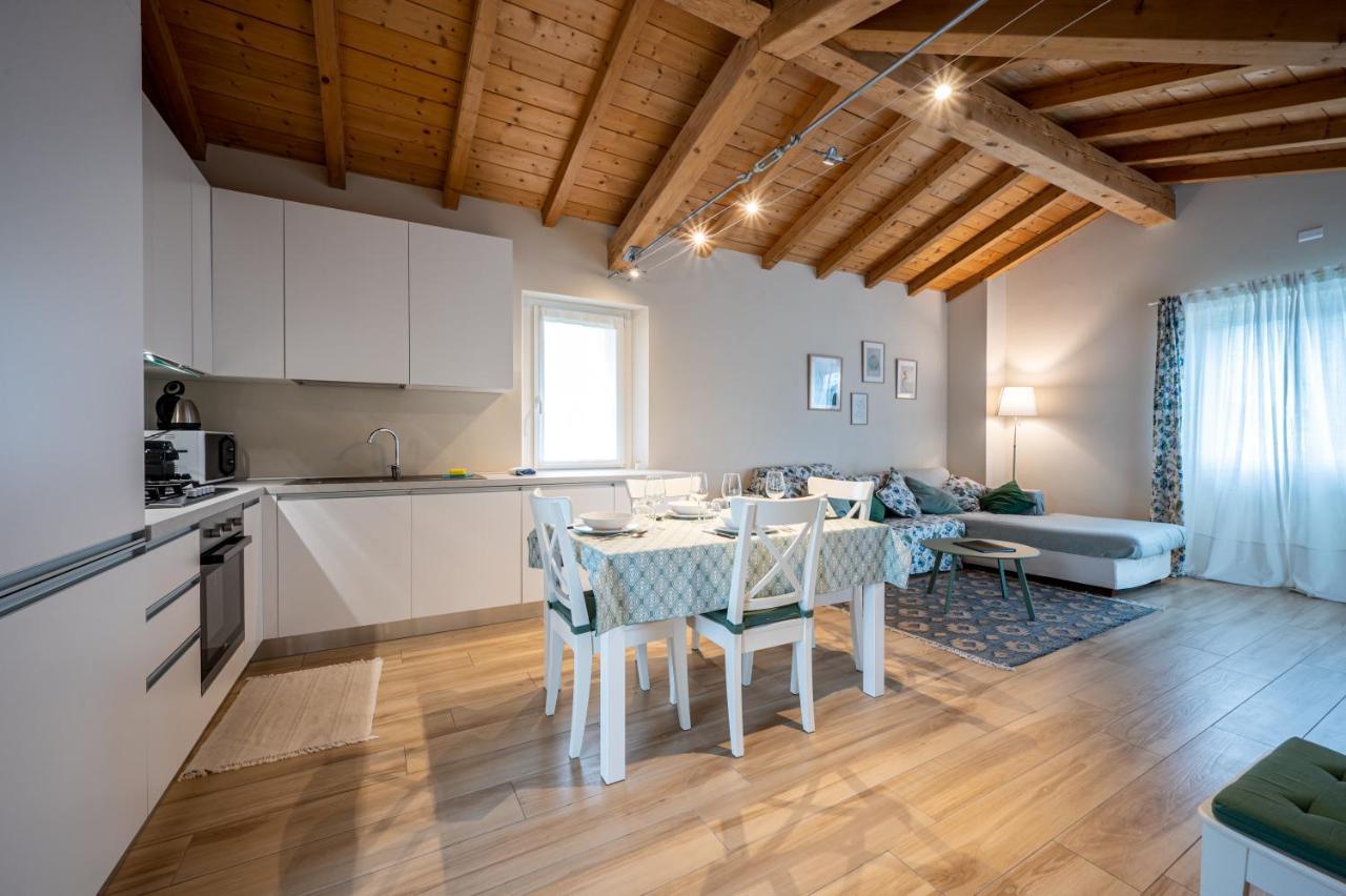 Casa Elena Apartment Consiglio di Rumo ภายนอก รูปภาพ