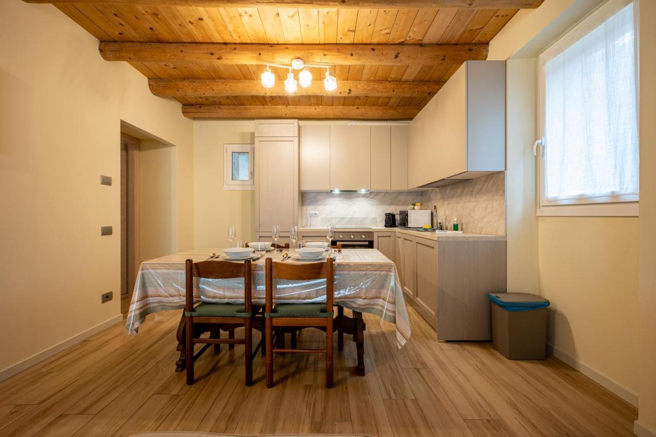 Casa Elena Apartment Consiglio di Rumo ภายนอก รูปภาพ
